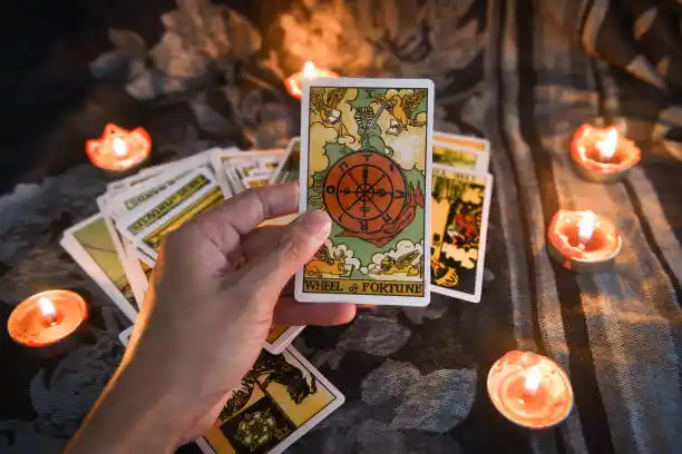 tarot cards Nellieburg